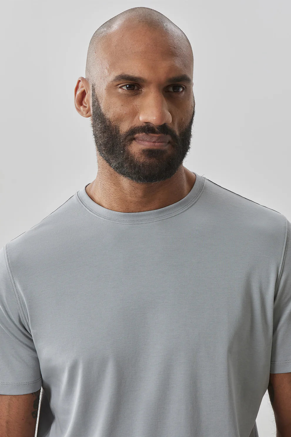 The Barakett Tee in Monument Grey