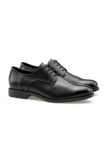 Eezy 110 Wide Dress Shoe in Black