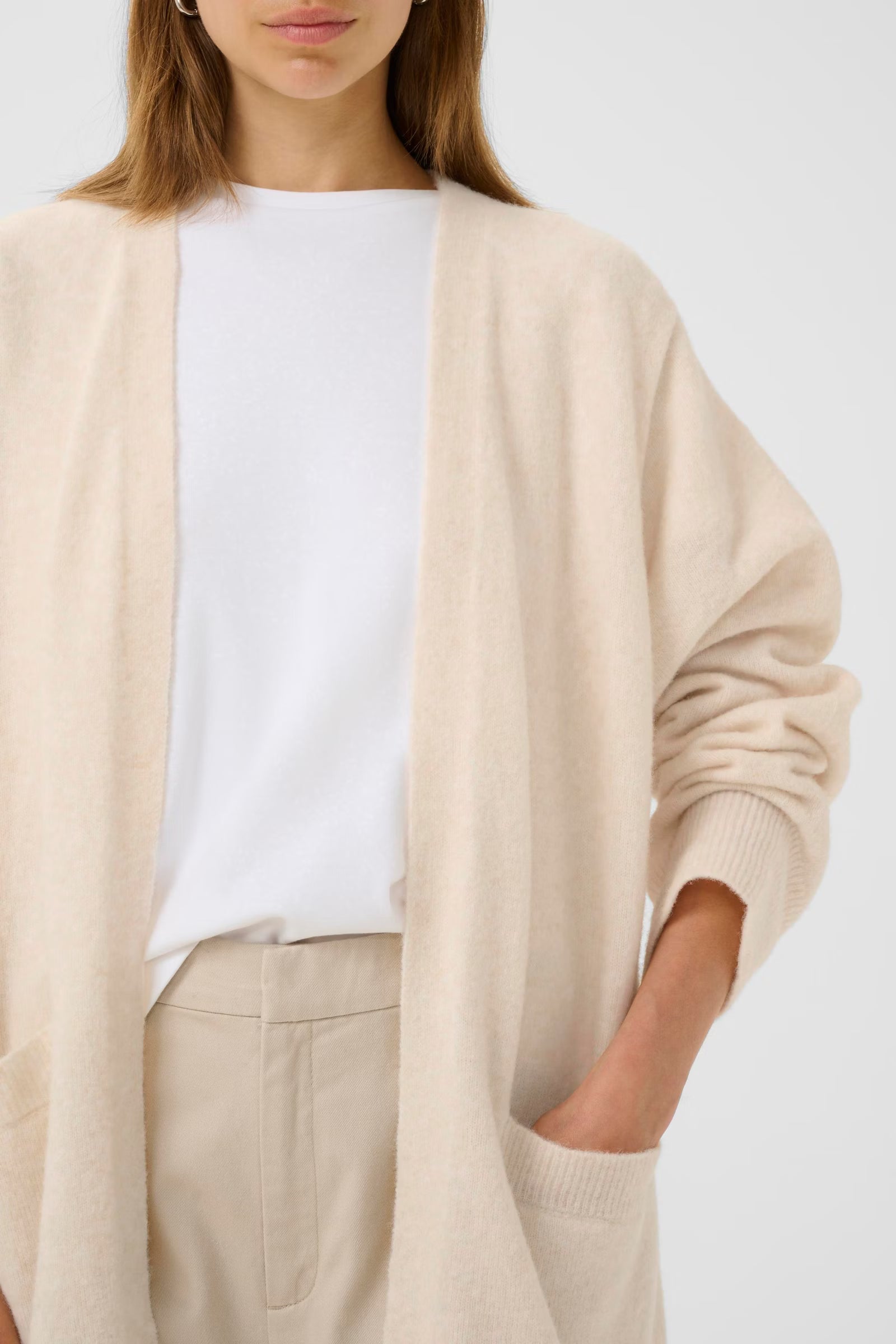 Guni Cardigan in Whisper White Melange