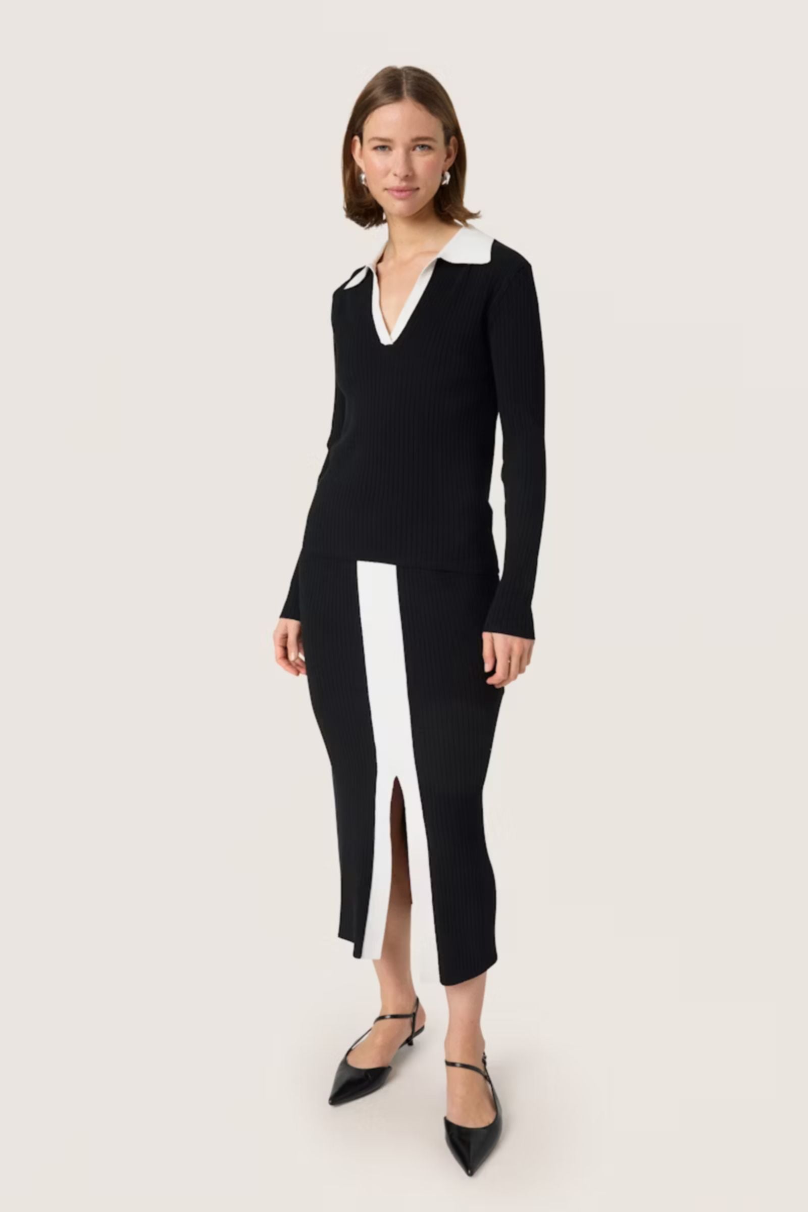 Lidya Polo Pullover in Black