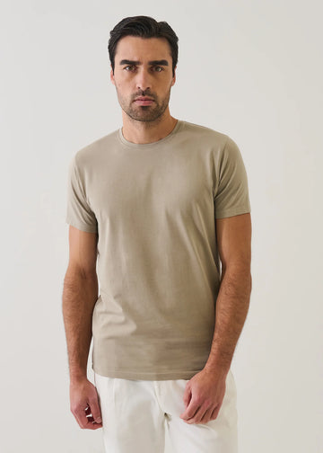 Iconic Pima Cotton Stretch T-Shirt in Dune