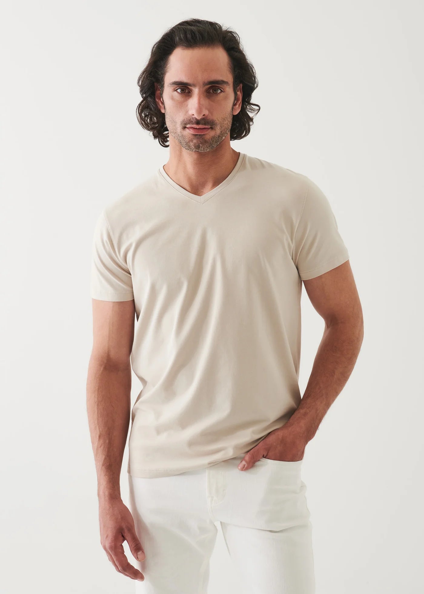 Patrick Assaraf Iconic V-Neck Pima Cotton Stretch T-Shirt in Wheat