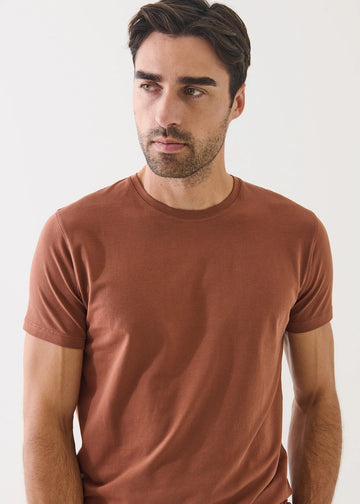 Iconic Pima Cotton Stretch T-Shirt in Seasonal Brick