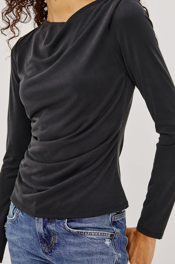 Issel Top in Ash
