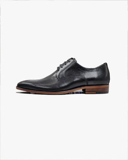 Alpha & Steele Dress Shoe Perforated Toe in Black