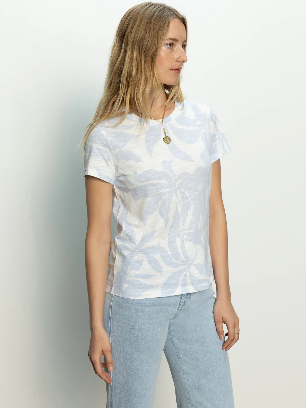 The Perfect Tee in Light Blue Floral Bliss