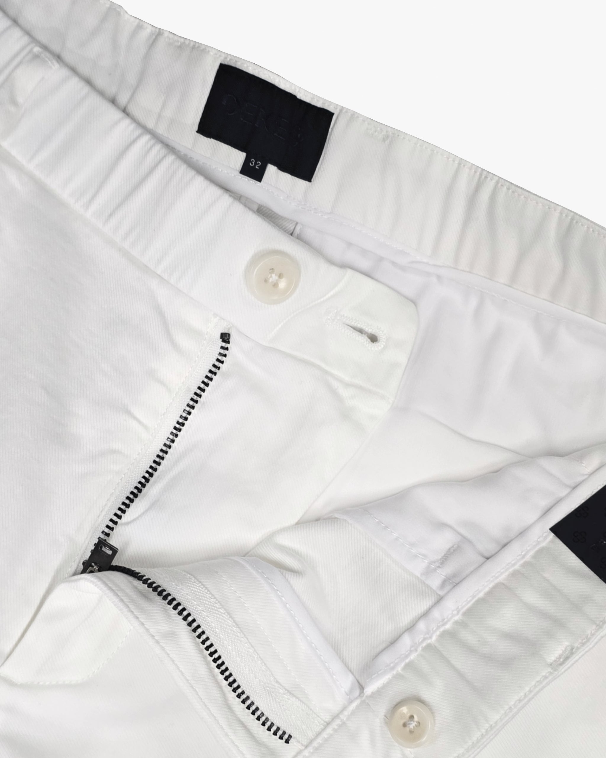 Oasis Bermuda Short in White LuxeFlex Twill