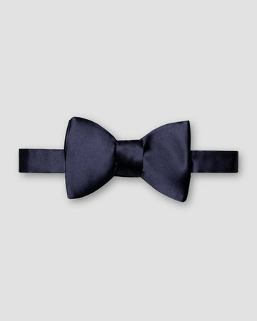 Solid Silk Twill Ready Tied Bowtie in Navy