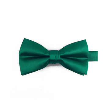 Satin Solid Pre-Tied Bowtie in Emerald