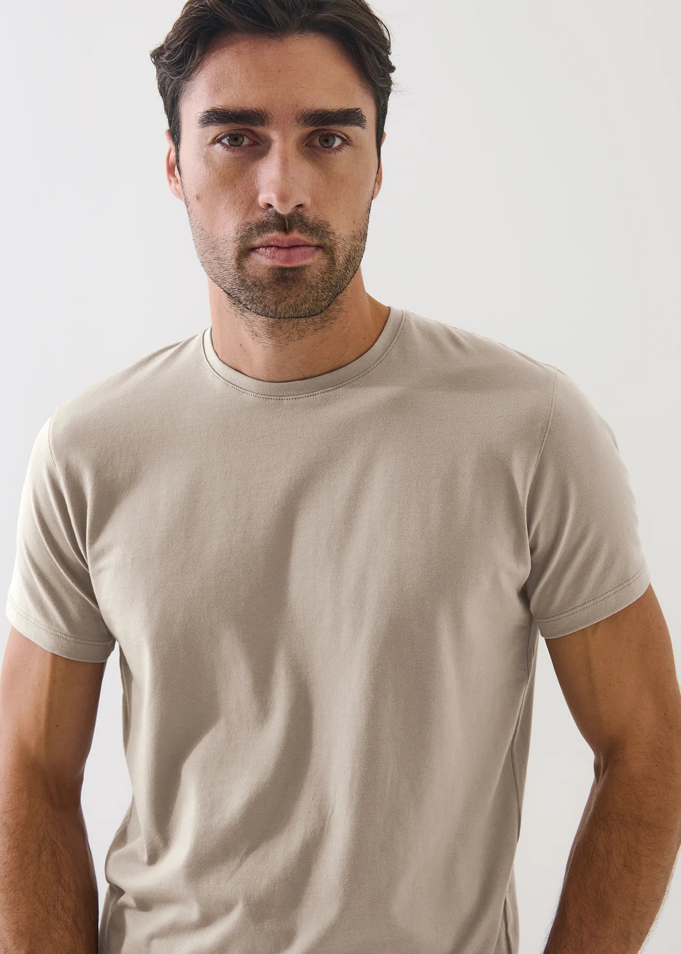 Iconic Pima Cotton Stretch T-Shirt in Seasonal Fog