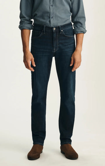 Courage Fit Jean in Rinse Brushed Organic Ultra