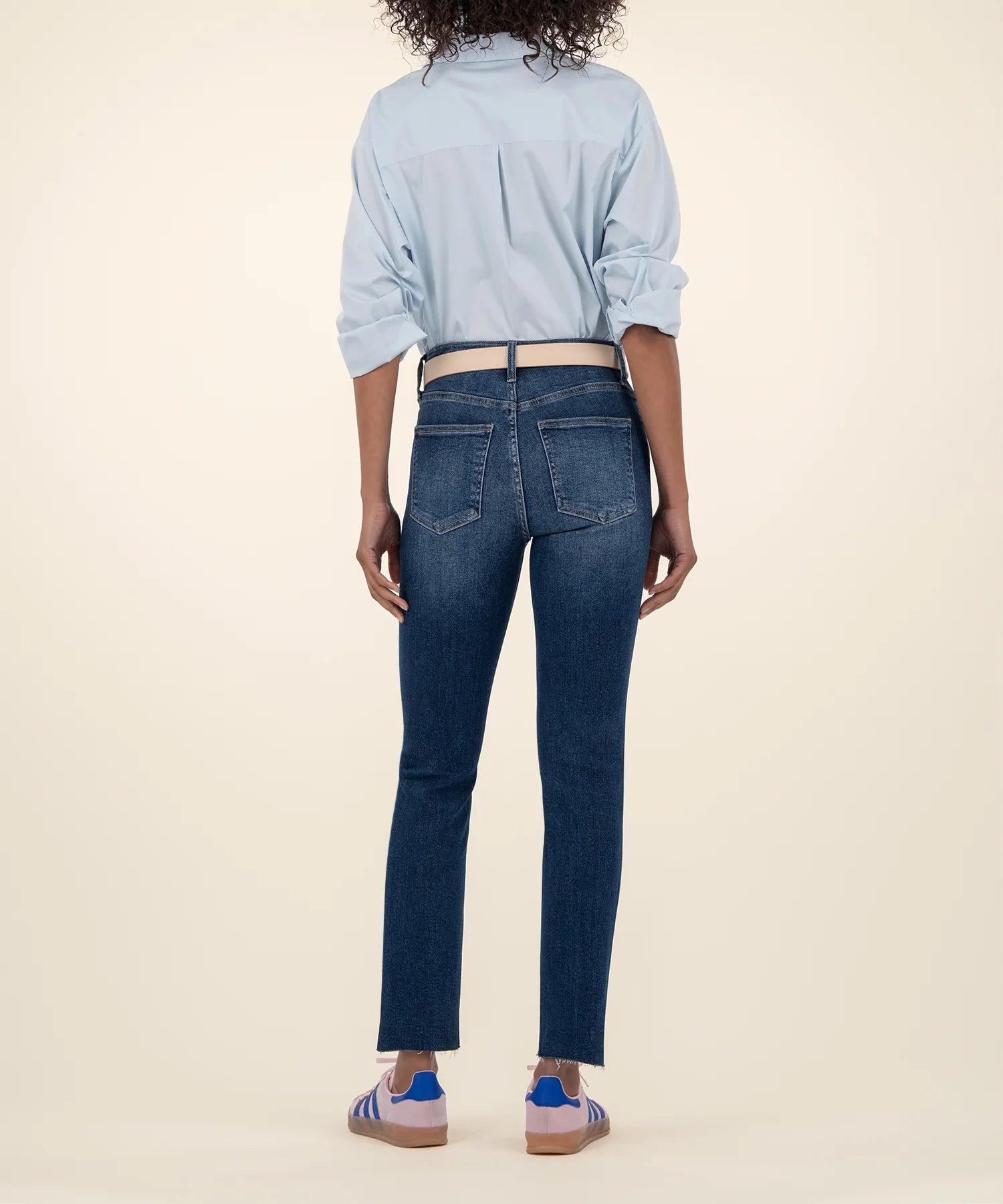 Rachel High Rise Mom Jean in Explore
