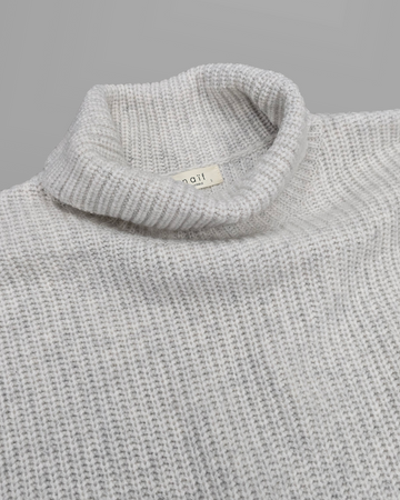 Moselle Sleeveless Knit Vest in White Grey