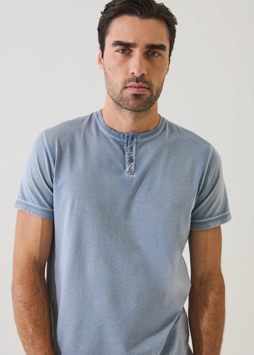 Vintage Wash Henley T-Shirt in Haze
