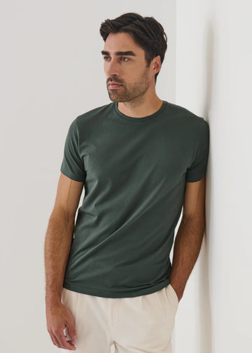 Iconic Pima Cotton Stretch T-Shirt in Seasonal Rainforest