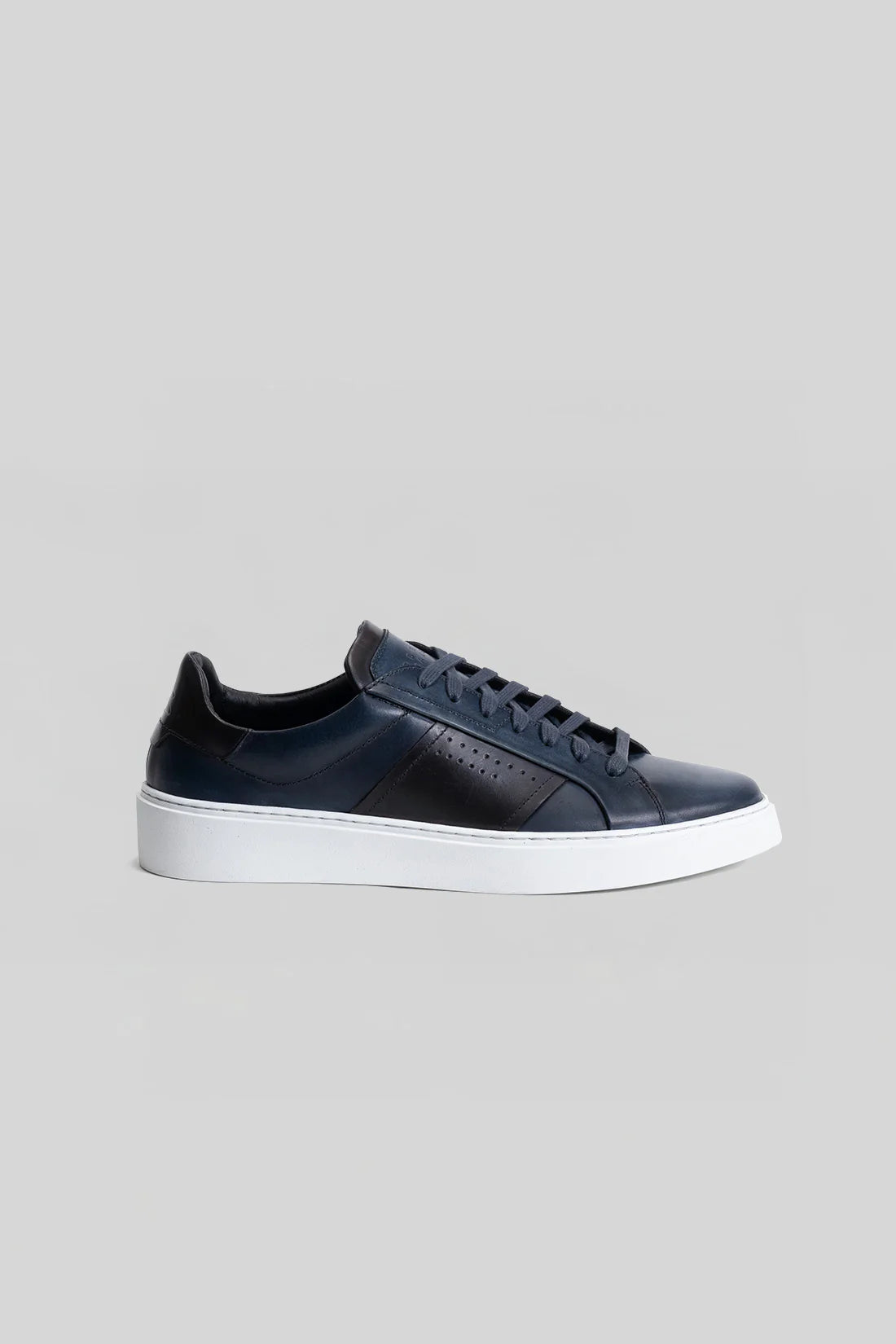 Dion Leather Sneaker in Blue