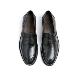 Lloyd Reynold Loafer in Black