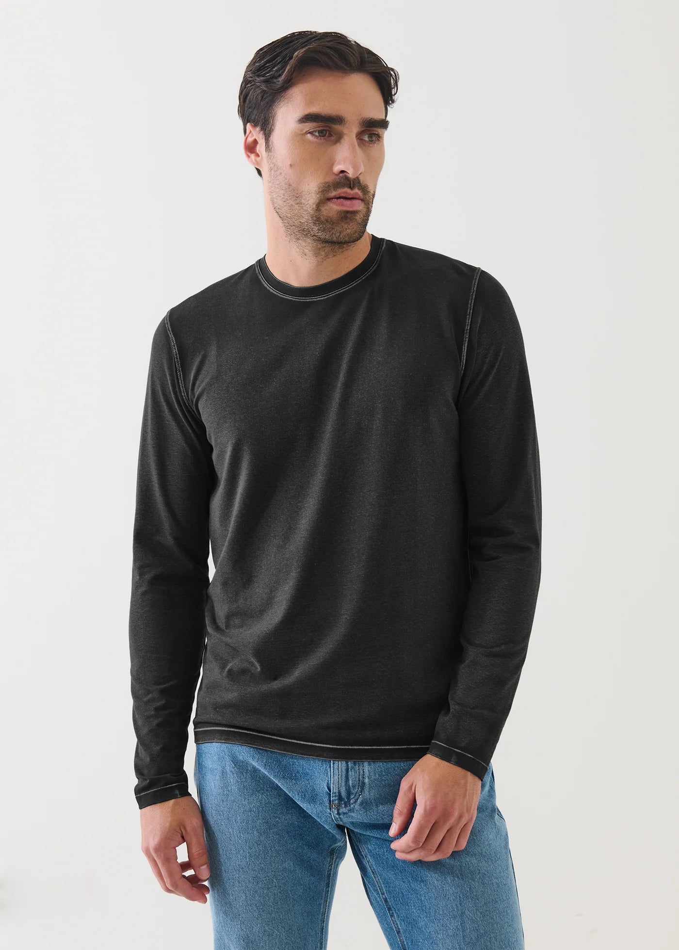 Vintage Wash Long Sleeve T-Shirt in Black