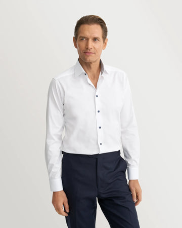 Signature Twill Dress Shirt in White with Geometric Effect