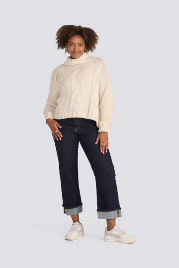 Chunky Cable Sweater in Beige