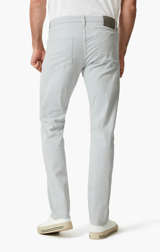 34 Heritage Cool Tapered Leg Casual Pant in Pearl Twill