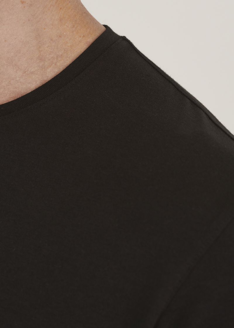 Iconic Pima Cotton Stretch T-Shirt in Black